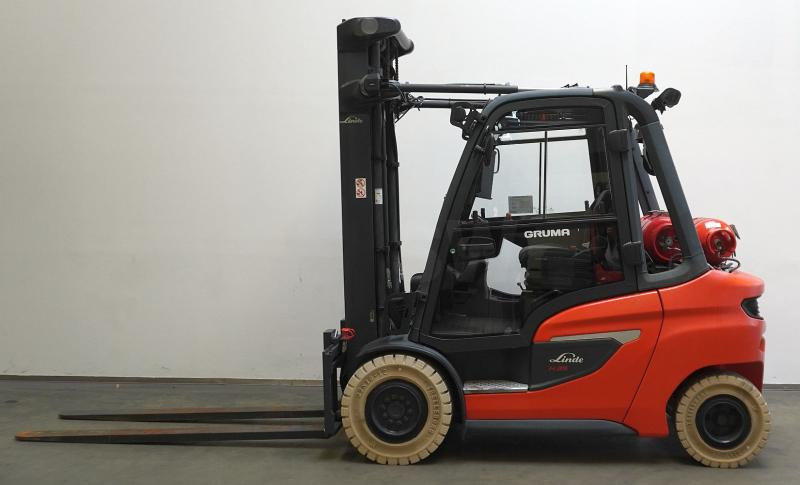 Linde H 35 T 1202 - מלגזת LPG: תמונה 4 Linde H 35 T 1202 - מלגזת LPG: תמונה 4