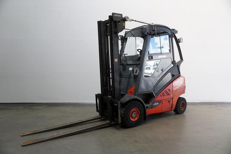 Linde H 35 T EVO 393-02 - מלגזת LPG: תמונה 1 Linde H 35 T EVO 393-02 - מלגזת LPG: תמונה 1