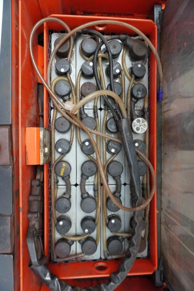 Linde L 14 i 372 - מערים: תמונה 4 Linde L 14 i 372 - מערים: תמונה 4