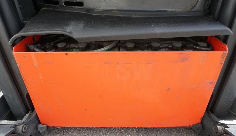 Linde R 17 X 116-03 - משאית הגעה: תמונה 5 Linde R 17 X 116-03 - משאית הגעה: תמונה 5