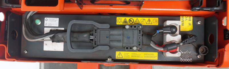 Linde T 16 ION 1152 - משאית משטחים: תמונה 4 Linde T 16 ION 1152 - משאית משטחים: תמונה 4