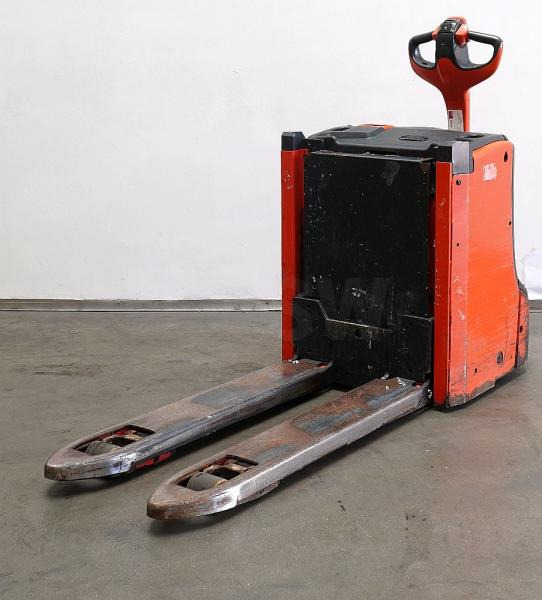 Linde T 16 L 1152 - משאית משטחים: תמונה 3 Linde T 16 L 1152 - משאית משטחים: תמונה 3