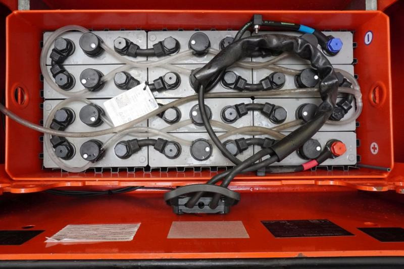 Linde T 20 AP 131-07 - משאית משטחים: תמונה 5 Linde T 20 AP 131-07 - משאית משטחים: תמונה 5