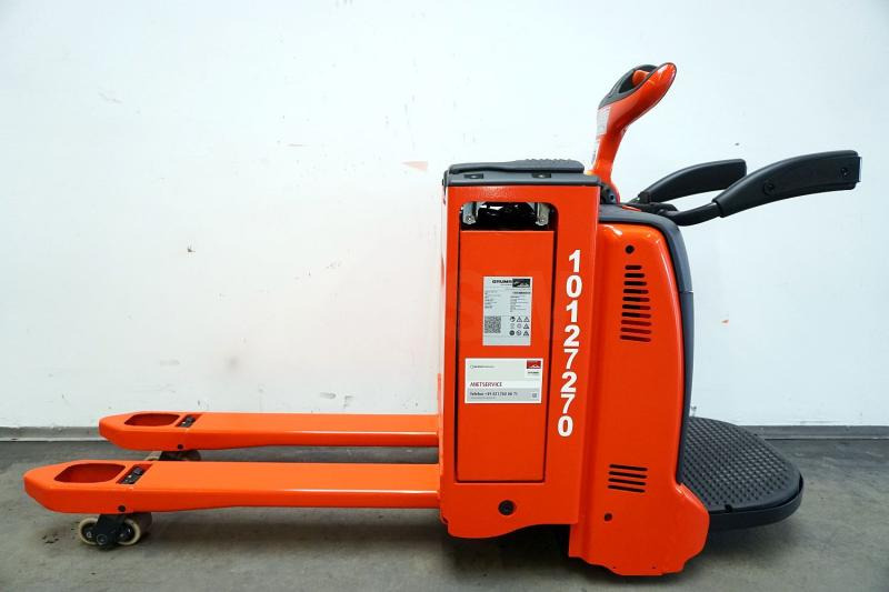Linde T 20 AP 131-08 - משאית משטחים: תמונה 3 Linde T 20 AP 131-08 - משאית משטחים: תמונה 3