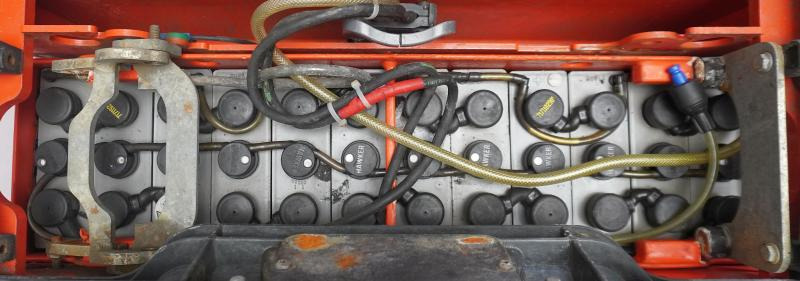 Linde T 20 AP 131 - משאית משטחים: תמונה 5 Linde T 20 AP 131 - משאית משטחים: תמונה 5