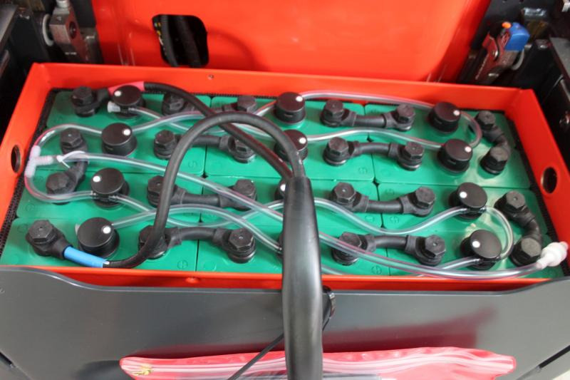Linde T 20 S 1154 - משאית משטחים: תמונה 5 Linde T 20 S 1154 - משאית משטחים: תמונה 5