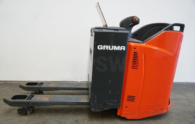 Linde T 20 SP 131-08 - משאית משטחים: תמונה 2 Linde T 20 SP 131-08 - משאית משטחים: תמונה 2