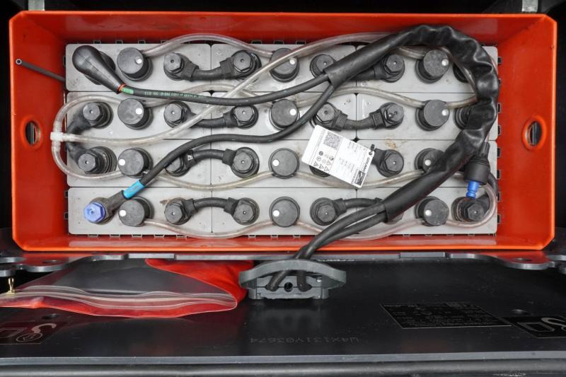 Linde T 20 SP 131-08 - משאית משטחים: תמונה 4 Linde T 20 SP 131-08 - משאית משטחים: תמונה 4