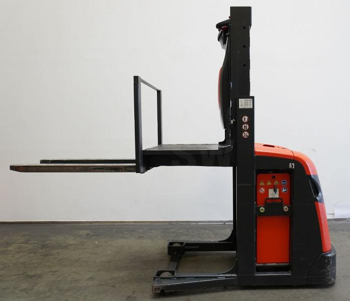 Linde V 10 5212 - מלגזה חשמלית: תמונה 4 Linde V 10 5212 - מלגזה חשמלית: תמונה 4