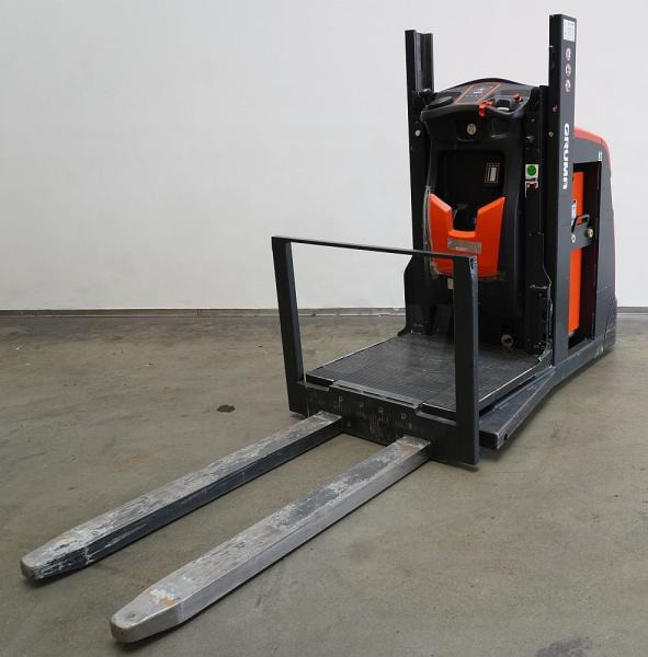 Linde V 10 5212 - בוחר הזמנות: תמונה 2 Linde V 10 5212 - בוחר הזמנות: תמונה 2