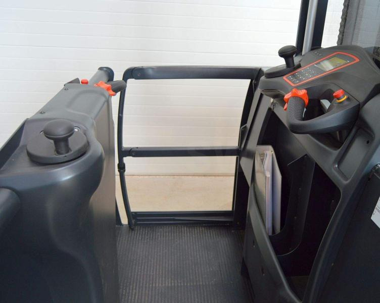Linde V 48 5213 - בוחר הזמנות: תמונה 4 Linde V 48 5213 - בוחר הזמנות: תמונה 4