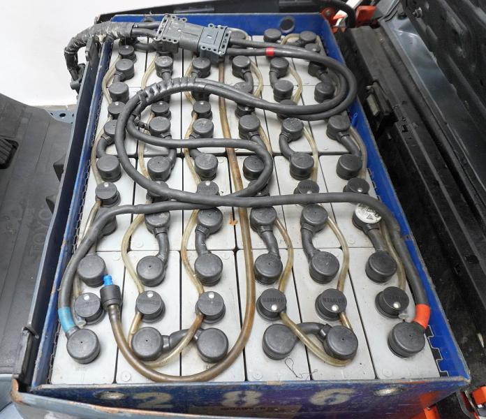 Toyota 8FBET15 - מלגזה חשמלית: תמונה 5 Toyota 8FBET15 - מלגזה חשמלית: תמונה 5