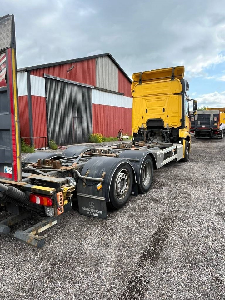 Mercedes-Benz 2548 SERIE NR 7342 - מוביל מכולות/ משאית החלפת גוף: תמונה 4 Mercedes-Benz 2548 SERIE NR 7342 - מוביל מכולות/ משאית החלפת גוף: תמונה 4