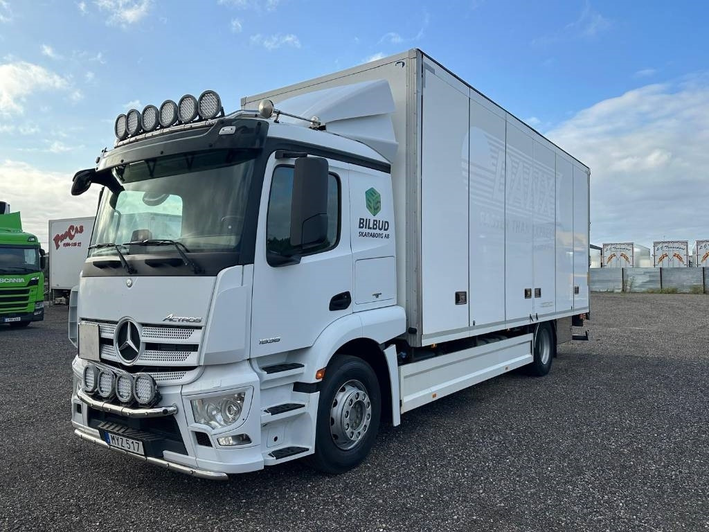 Mercedes-Benz ACTROS 1836 Euro 6 8468 - משאית תיבה: תמונה 2 Mercedes-Benz ACTROS 1836 Euro 6 8468 - משאית תיבה: תמונה 2
