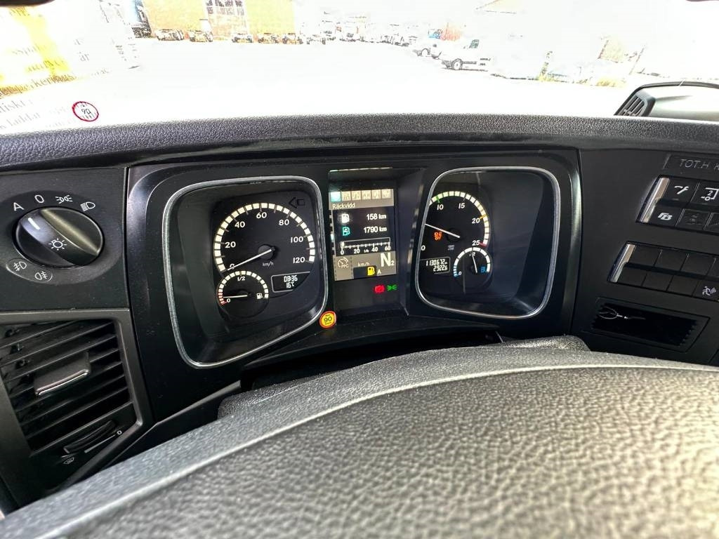 Mercedes-Benz ACTROS 1836 Euro 6 8468 - משאית תיבה: תמונה 3 Mercedes-Benz ACTROS 1836 Euro 6 8468 - משאית תיבה: תמונה 3
