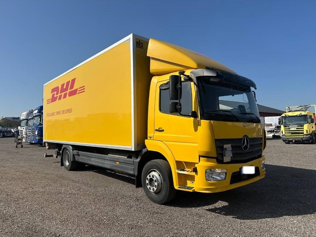 Mercedes-Benz ATEGO 1523 serie 1359 - משאית תיבה: תמונה 1 Mercedes-Benz ATEGO 1523 serie 1359 - משאית תיבה: תמונה 1