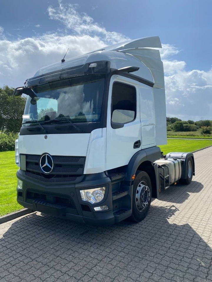 Mercedes-Benz Actros 1835 - יחידת טרקטור: תמונה 1 Mercedes-Benz Actros 1835 - יחידת טרקטור: תמונה 1
