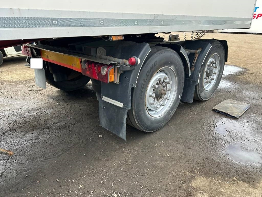 Närko C2MS11P11 serie 3323 - נגרר דולי: תמונה 2 Närko C2MS11P11 serie 3323 - נגרר דולי: תמונה 2