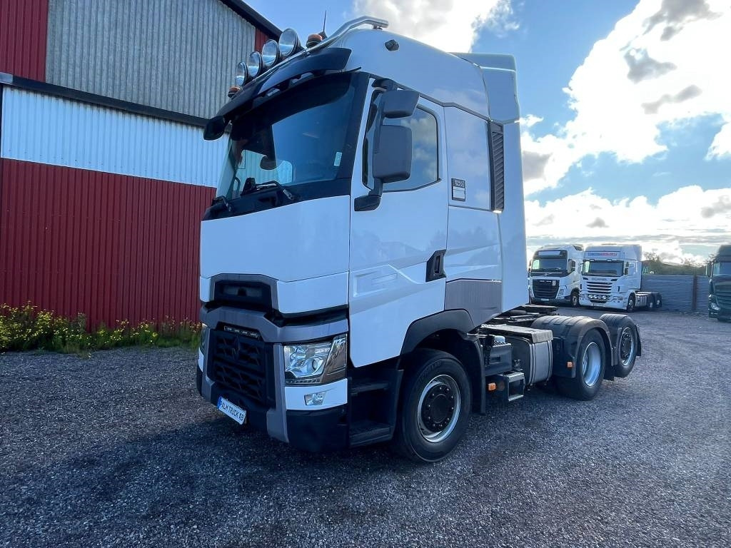 Renault T serie nr 0153 - יחידת טרקטור: תמונה 1 Renault T serie nr 0153 - יחידת טרקטור: תמונה 1