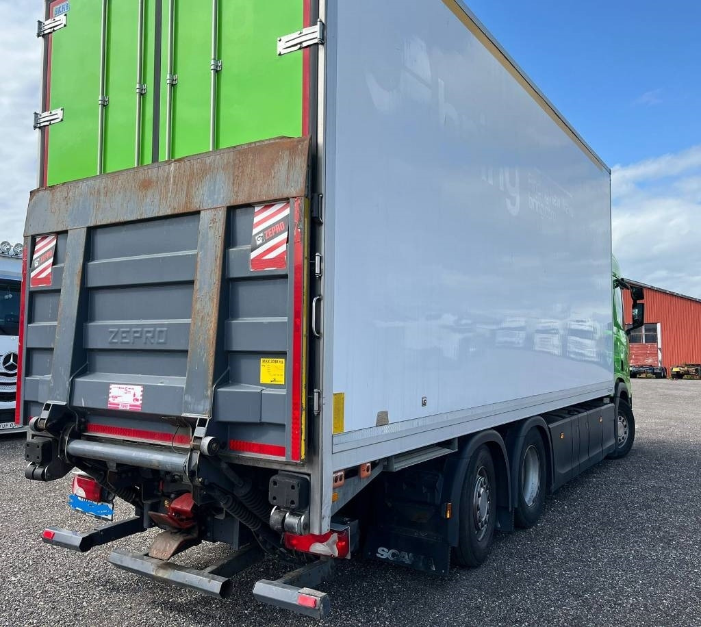 Scania R450B6X2*4NB Serie nr 2891 - משאית קירור: תמונה 4 Scania R450B6X2*4NB Serie nr 2891 - משאית קירור: תמונה 4