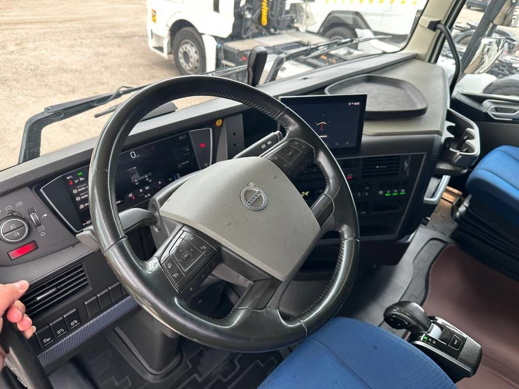 Volvo FH 62 TT serie nr 2251 - יחידת טרקטור: תמונה 5 Volvo FH 62 TT serie nr 2251 - יחידת טרקטור: תמונה 5