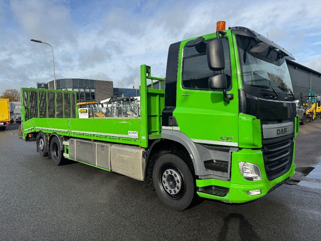 DAF CF 370 - משאית הובלה אוטומטית: תמונה 1 DAF CF 370 - משאית הובלה אוטומטית: תמונה 1