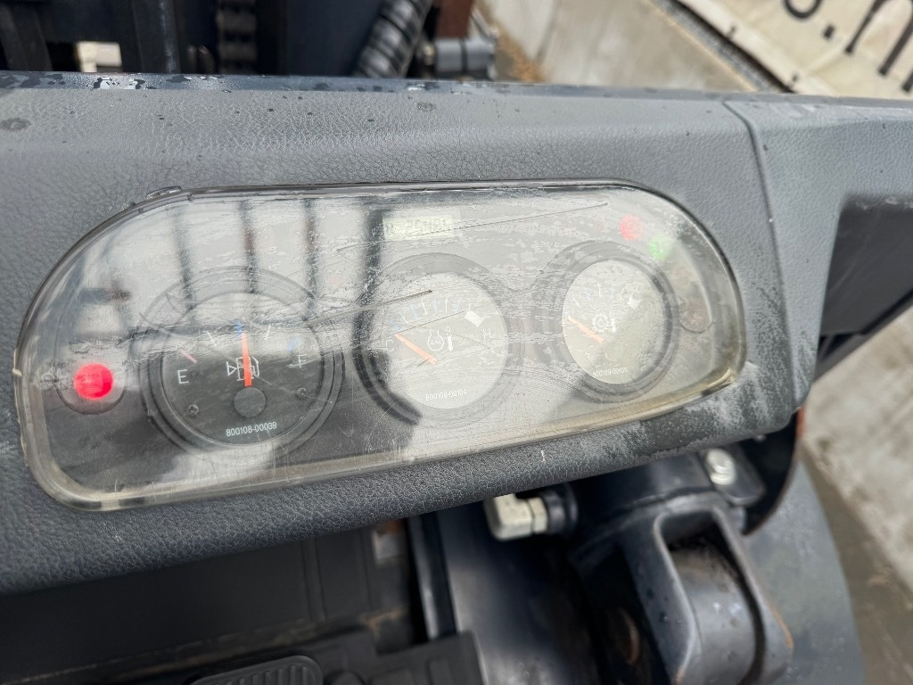 Doosan D 40 SC-7 - מלגזת סולר: תמונה 4 Doosan D 40 SC-7 - מלגזת סולר: תמונה 4