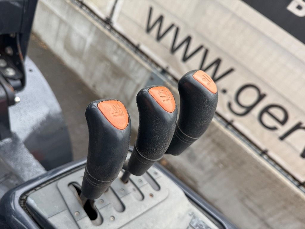 Doosan D 40 SC-7 - מלגזת סולר: תמונה 5 Doosan D 40 SC-7 - מלגזת סולר: תמונה 5