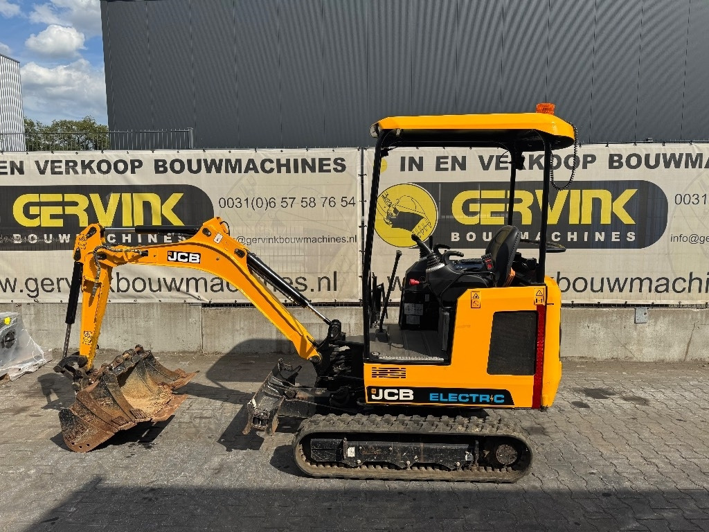 JCB 19 C-1E - מיני מחפר: תמונה 1 JCB 19 C-1E - מיני מחפר: תמונה 1