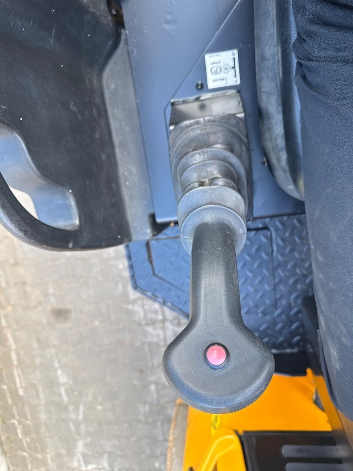 רולר כביש JCB VMT 430-130: תמונה 12 רולר כביש JCB VMT 430-130: תמונה 12