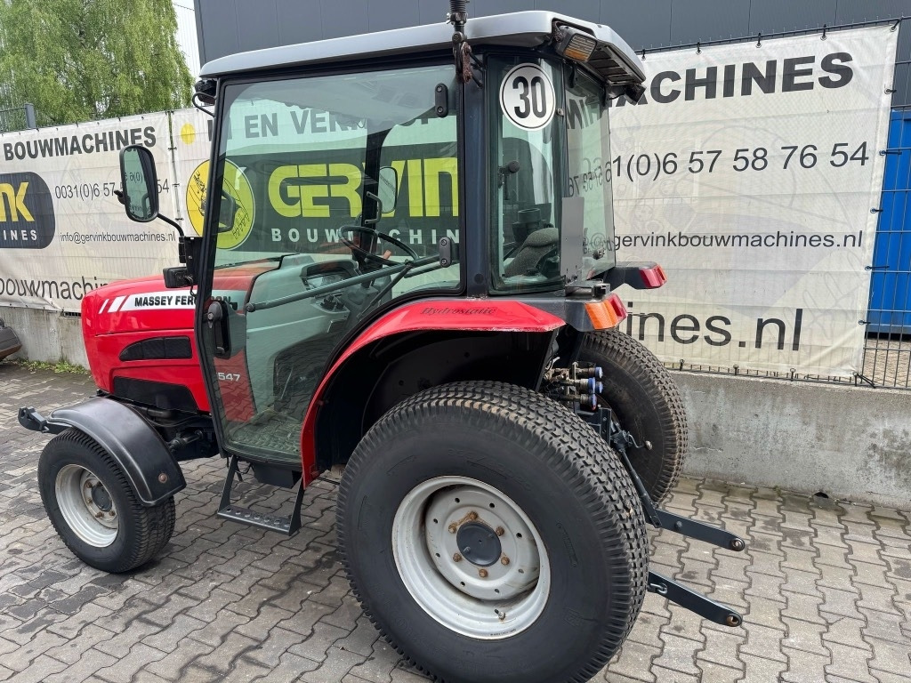 Massey Ferguson 1547 - טרקטור חקלאי: תמונה 4 Massey Ferguson 1547 - טרקטור חקלאי: תמונה 4
