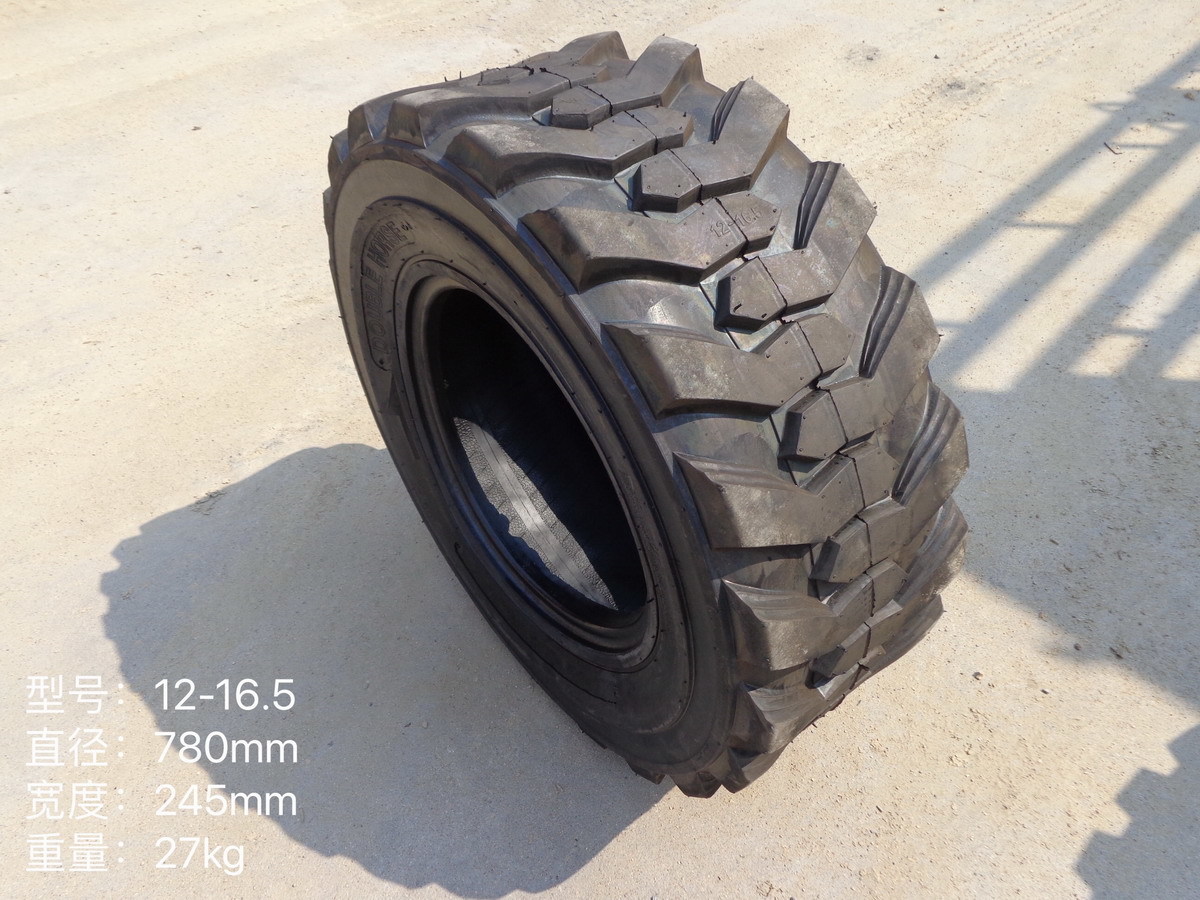 QINGDAO PROMISING China Wheel Loader Tire 12-16.5-12PR - צמיג עבור מעמיס גלגלים: תמונה 1 QINGDAO PROMISING China Wheel Loader Tire 12-16.5-12PR - צמיג עבור מעמיס גלגלים: תמונה 1