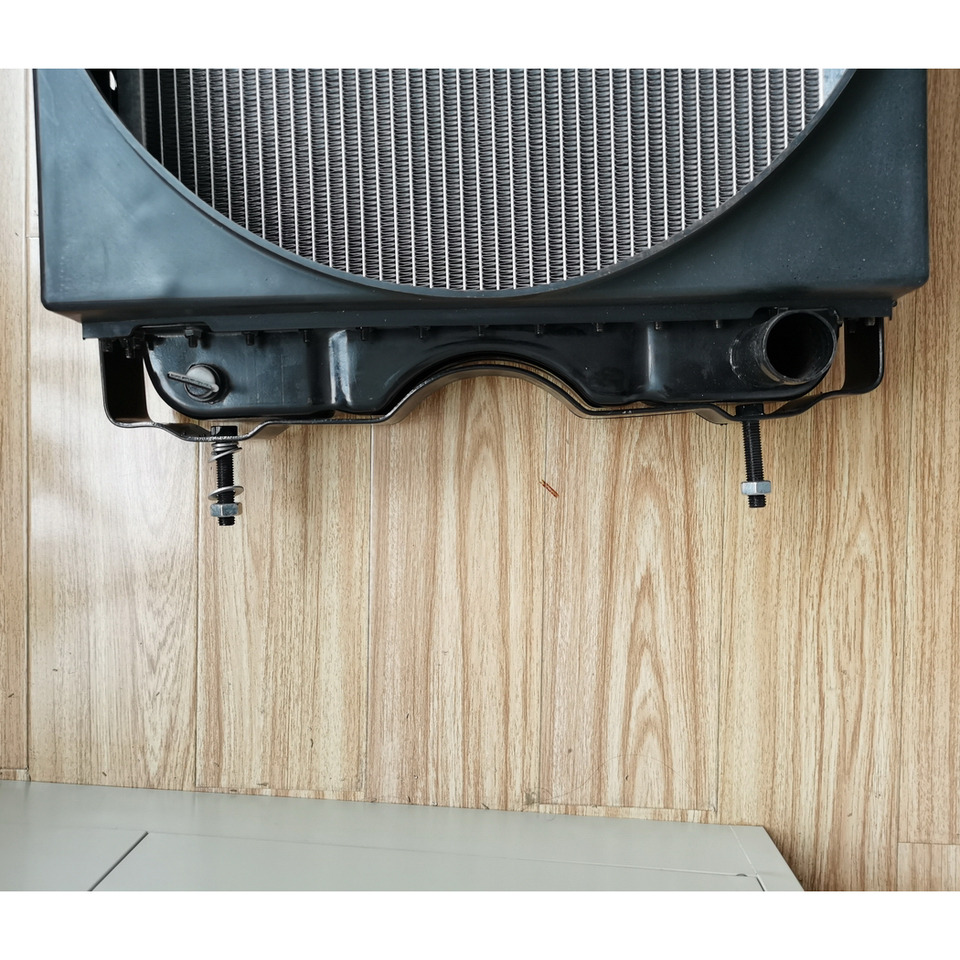 XINCHAI C490BPG Original Radiator - רדיאטור עבור מעמיס גלגלים: תמונה 3 XINCHAI C490BPG Original Radiator - רדיאטור עבור מעמיס גלגלים: תמונה 3