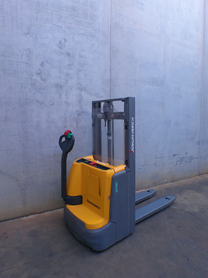 Jungheinrich EJC 110 250 ZT Li-Ion - מערים: תמונה 3 Jungheinrich EJC 110 250 ZT Li-Ion - מערים: תמונה 3