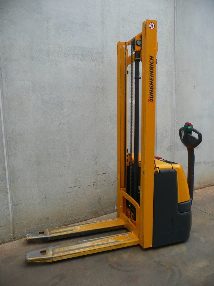 Jungheinrich EJC 110 360 ZT - מערים: תמונה 2 Jungheinrich EJC 110 360 ZT - מערים: תמונה 2