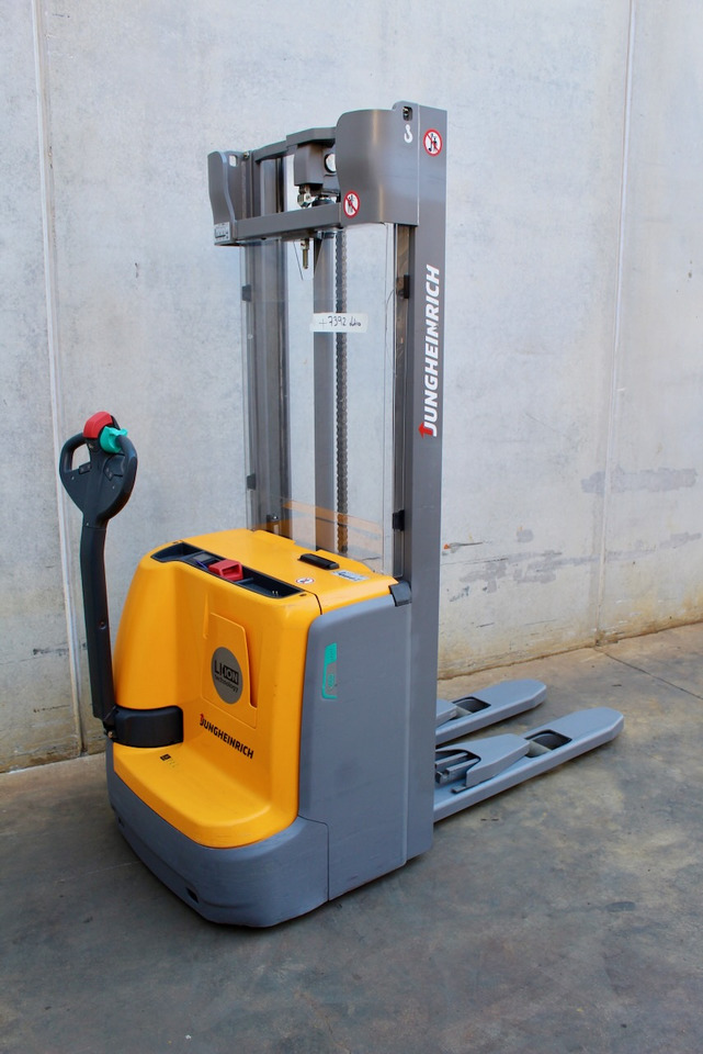 Jungheinrich EJC 212 320 ZT LI-ION - מערים: תמונה 3 Jungheinrich EJC 212 320 ZT LI-ION - מערים: תמונה 3
