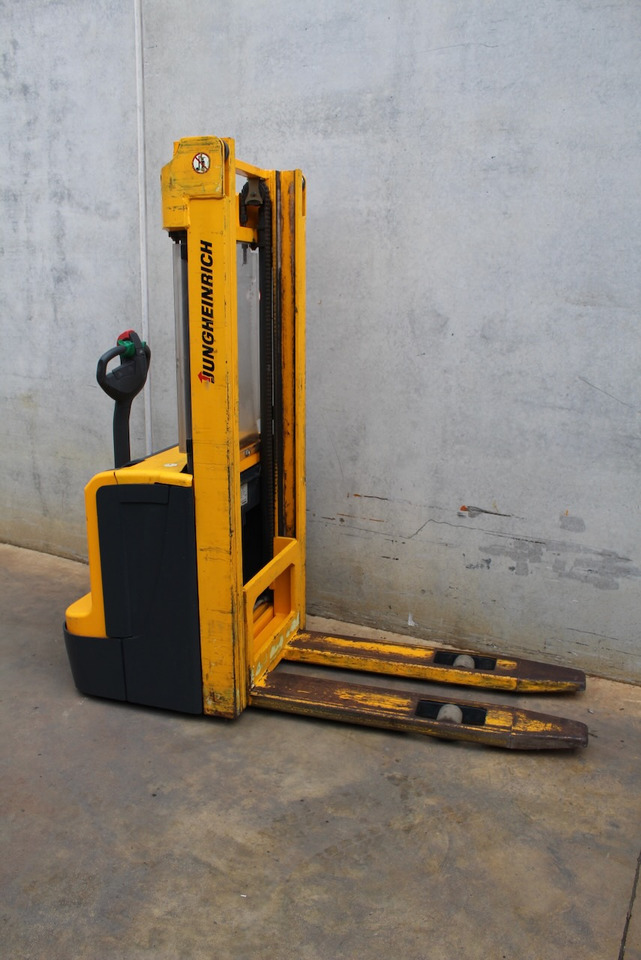 Jungheinrich EJC 212 330 ZT - מערים: תמונה 4 Jungheinrich EJC 212 330 ZT - מערים: תמונה 4