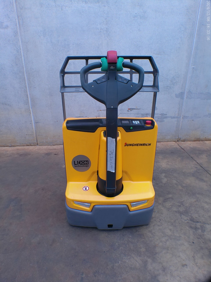 Jungheinrich EJE 116 LI-ION - משאית משטחים: תמונה 5 Jungheinrich EJE 116 LI-ION - משאית משטחים: תמונה 5