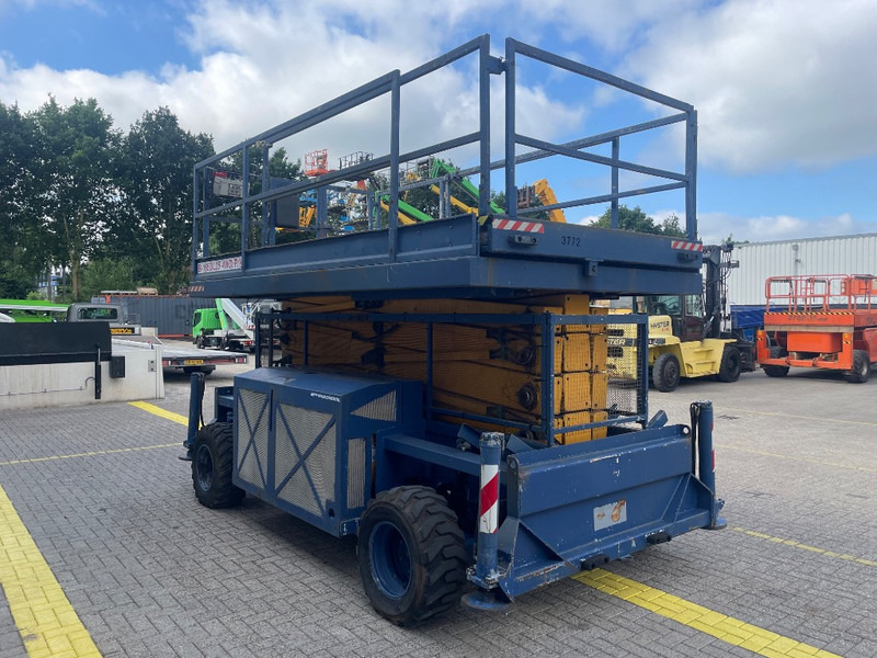 Holland lift B 165 DL 24 SOLD - מעלית מספריים: תמונה 5 Holland lift B 165 DL 24 SOLD - מעלית מספריים: תמונה 5