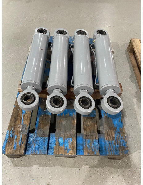 Menzi Muck Cilinders - חלקי הידרוליקה עבור מכונה חקלאית: תמונה 5 Menzi Muck Cilinders - חלקי הידרוליקה עבור מכונה חקלאית: תמונה 5