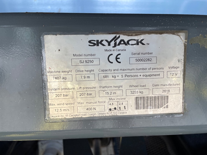 Skyjack SJ 9250 RT - מעלית מספריים: תמונה 3 Skyjack SJ 9250 RT - מעלית מספריים: תמונה 3
