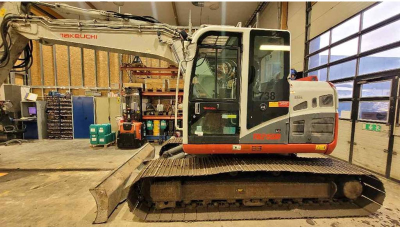 Takeuchi TB 2150 R - מחפר סורק: תמונה 1 Takeuchi TB 2150 R - מחפר סורק: תמונה 1
