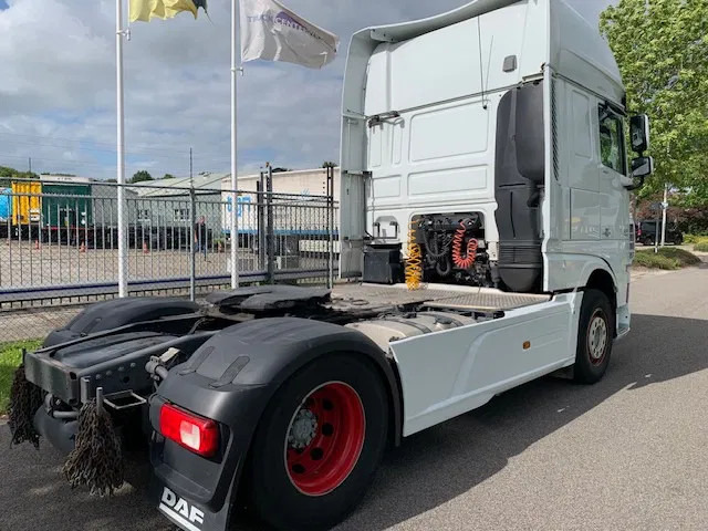 DAF XF 440 FT Euro6 SSC standairco 2 tanks TuV 09-2025 - יחידת טרקטור: תמונה 5 DAF XF 440 FT Euro6 SSC standairco 2 tanks TuV 09-2025 - יחידת טרקטור: תמונה 5