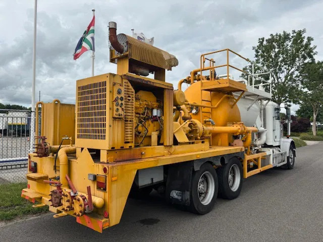 Freightliner 3 AXLE RIGID BODY chassis cabine (levering excl. opbouw) - משאית עם שלדת תא: תמונה 4 Freightliner 3 AXLE RIGID BODY chassis cabine (levering excl. opbouw) - משאית עם שלדת תא: תמונה 4
