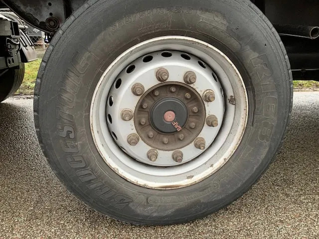 סמיטריילר עם קירור H.T.F. HTF 2 axle Frigo trailer 1 axle steering Carrier Vector city dubbele verdamper APK 03-2026: תמונה 16