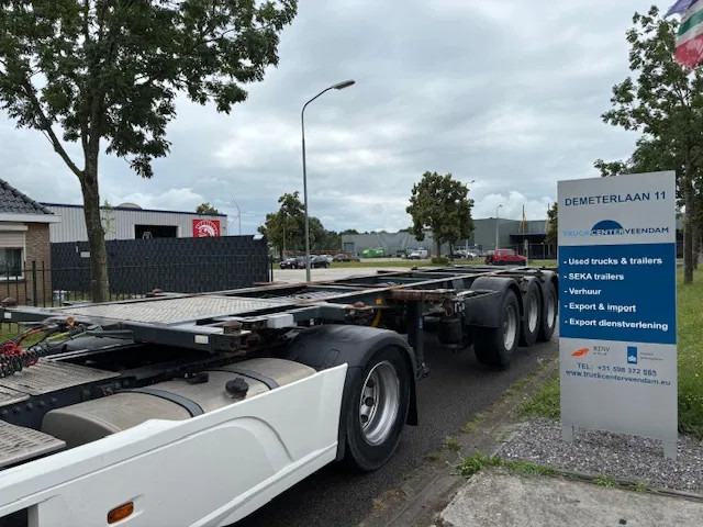 Pacton Containerchassis 20/30ft 2 lift axles ADR - סמיטריילר מוביל מכולות/ החלפת גוף: תמונה 1 Pacton Containerchassis 20/30ft 2 lift axles ADR - סמיטריילר מוביל מכולות/ החלפת גוף: תמונה 1