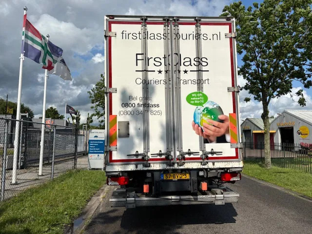 Scania P280 Closed box taillift 2000 kg Fuel CNG - משאית תיבה: תמונה 5 Scania P280 Closed box taillift 2000 kg Fuel CNG - משאית תיבה: תמונה 5