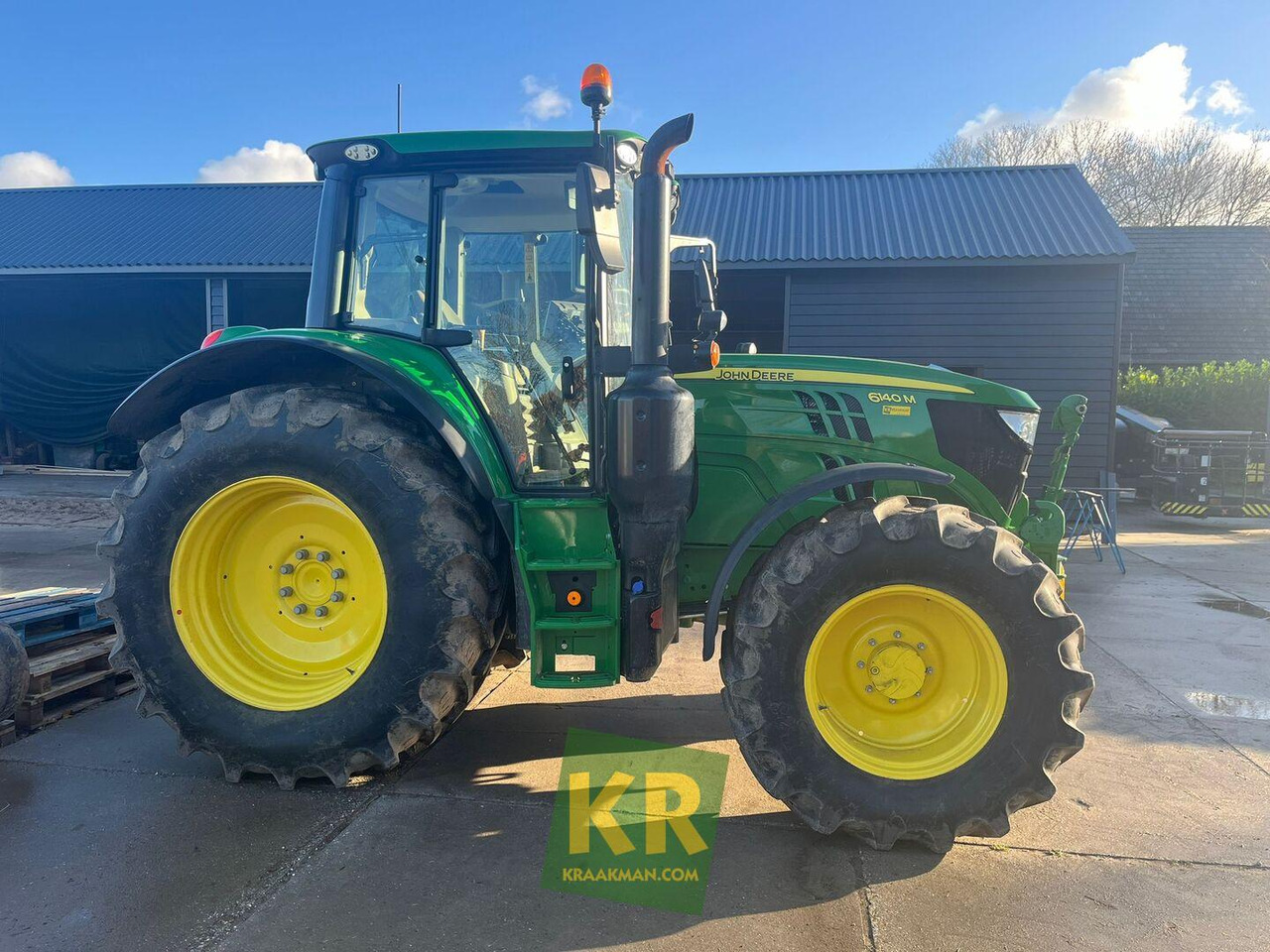 6140M John Deere - טרקטור חקלאי: תמונה 1 6140M John Deere - טרקטור חקלאי: תמונה 1