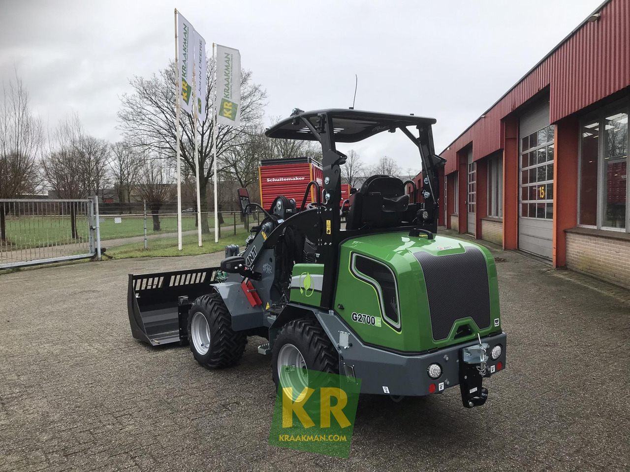 G2700E Giant - מעמיס קומפקטי: תמונה 5 G2700E Giant - מעמיס קומפקטי: תמונה 5