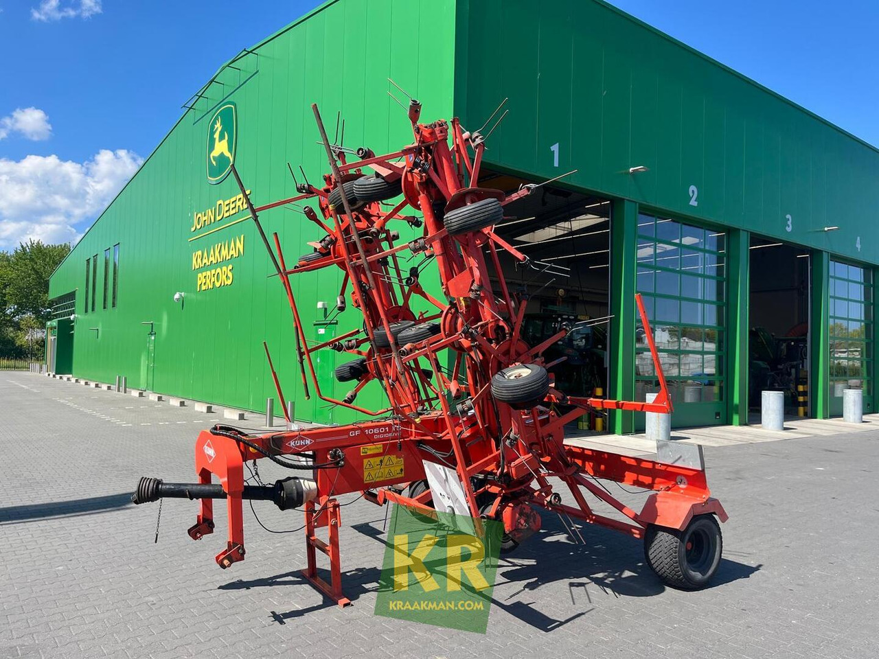 GF 10601 Kuhn - גורף/ מגרפה: תמונה 1 GF 10601 Kuhn - גורף/ מגרפה: תמונה 1